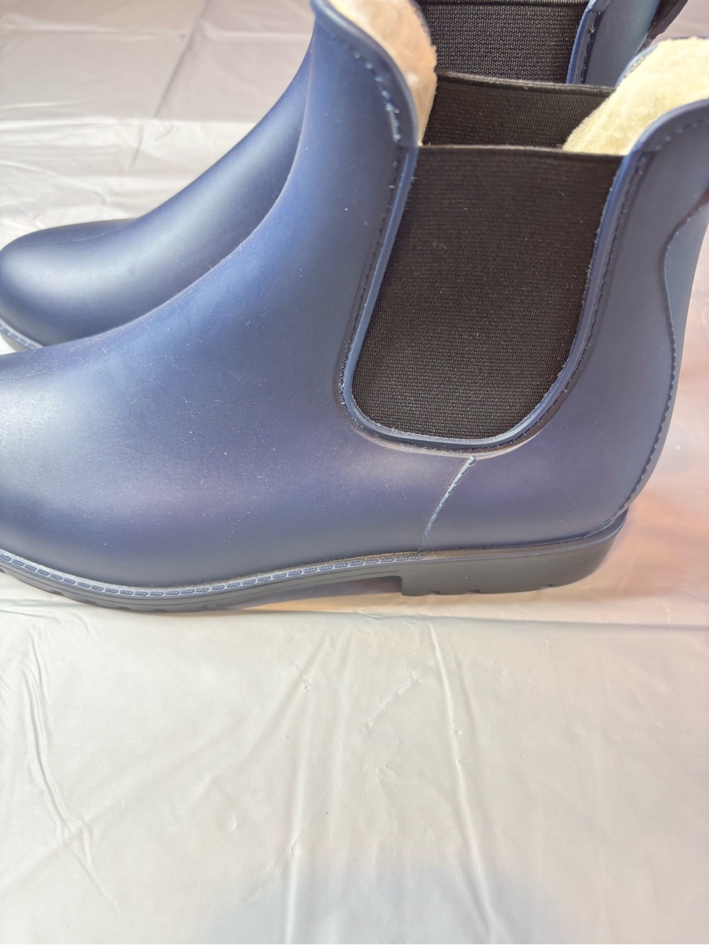 Khombu Navy Waterproof Chelsea Rain Boots Faux Fur Lined Women’s Size 8M
